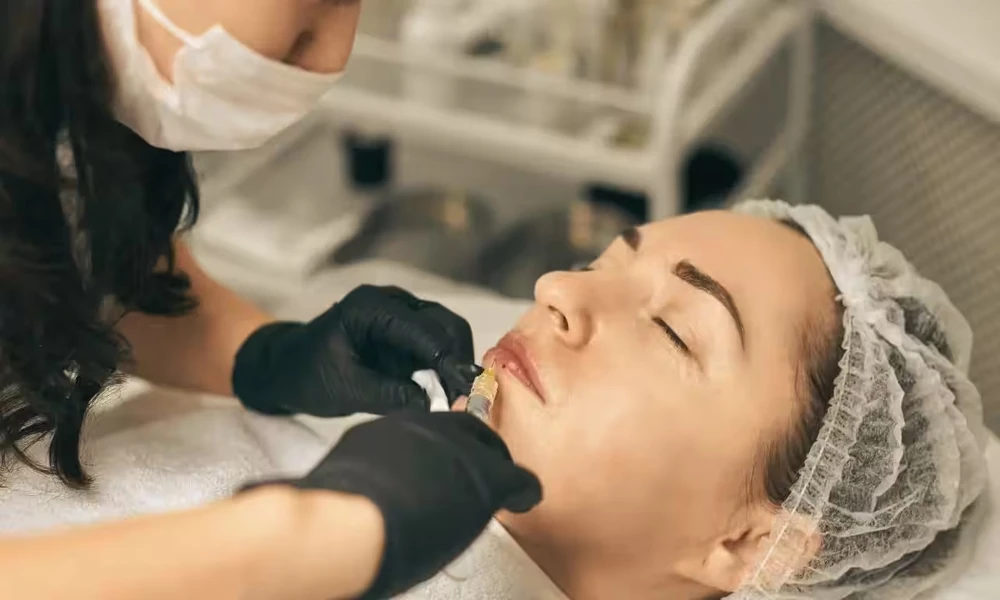 How Cosmetic And Skin Clinics Support Long Term Skin Health?